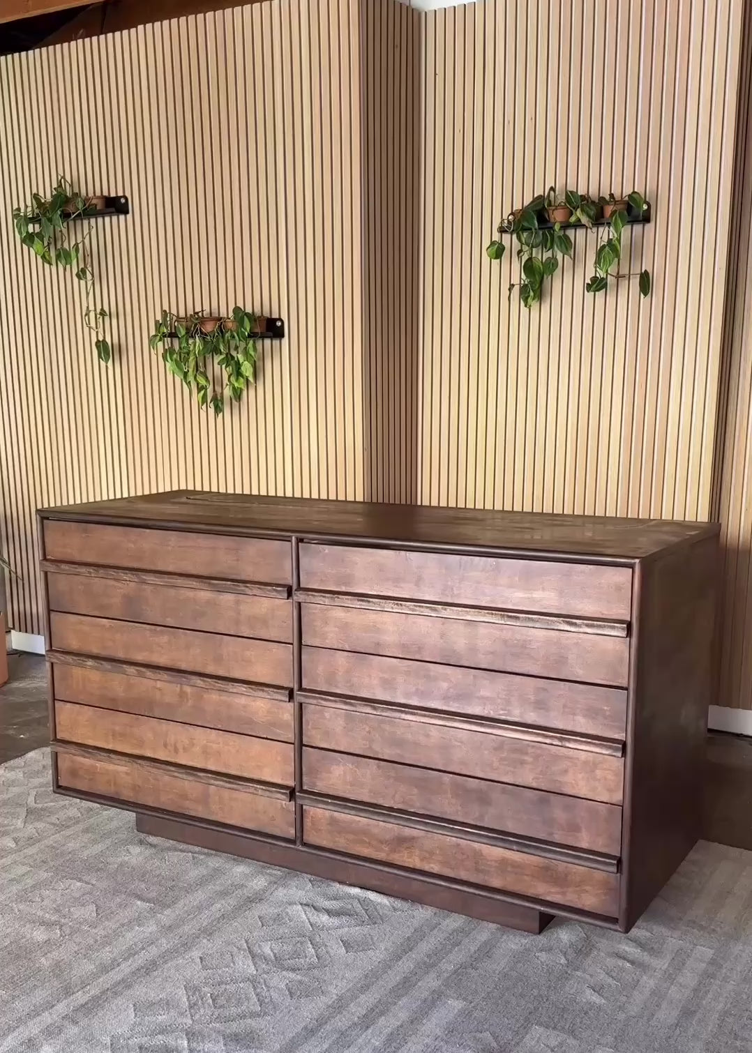 Dresser TV Lift